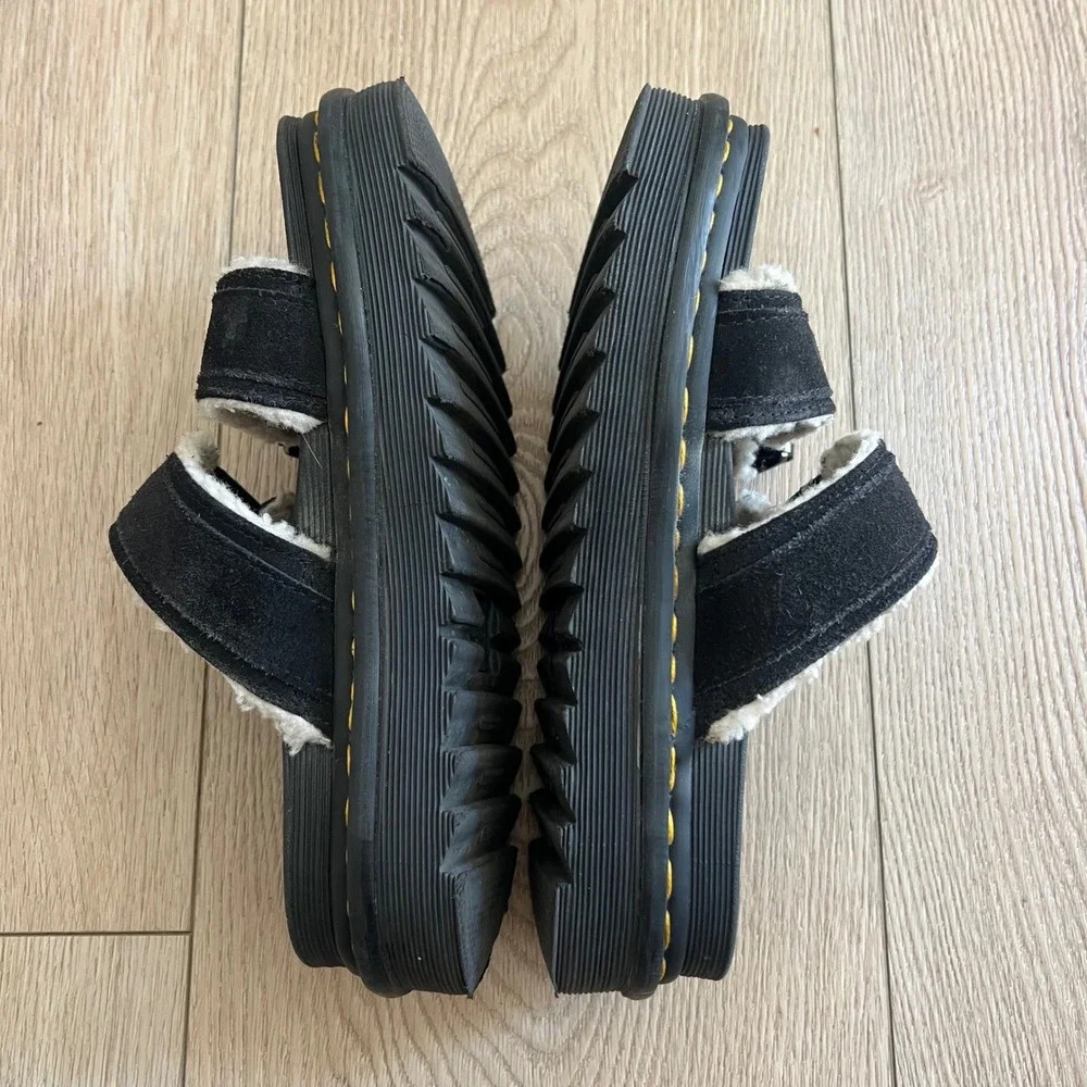 Dr. Martens Voss II Fluffy Black Suede Faux Fur Platform Sandals Womens 7